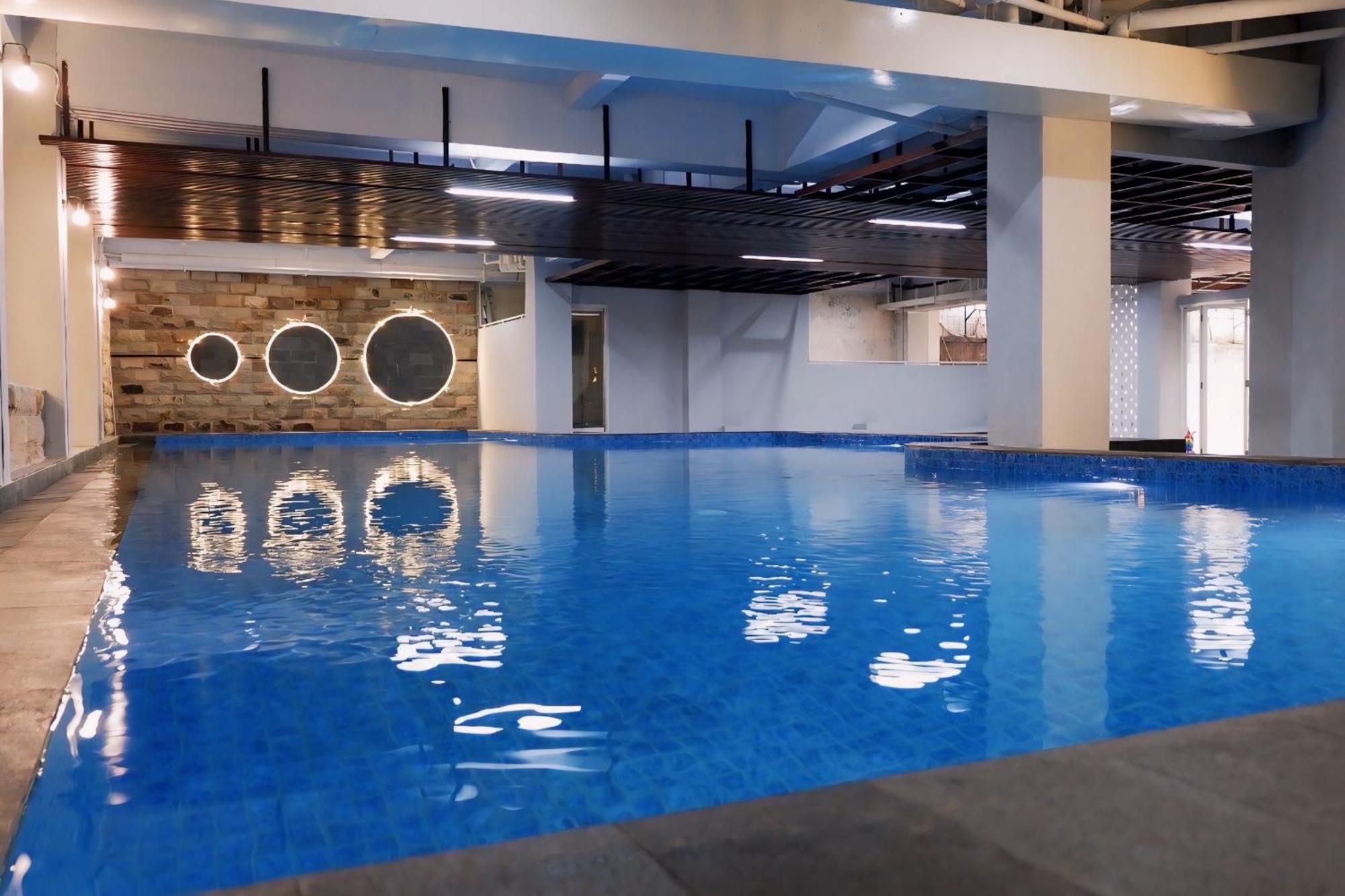 Hotel Grasia Semarang Exterior photo